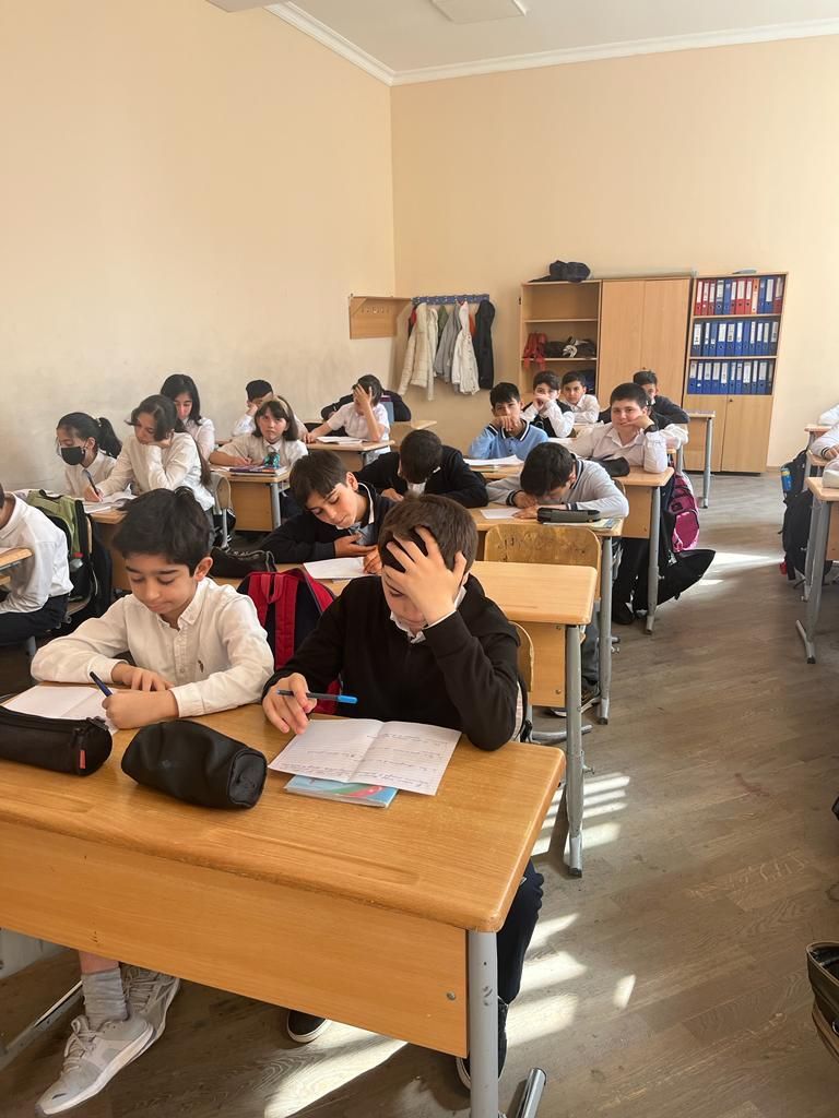 Первый раз в первый класс: в Жамбылской области за парты сядут более 19 тысяч детей